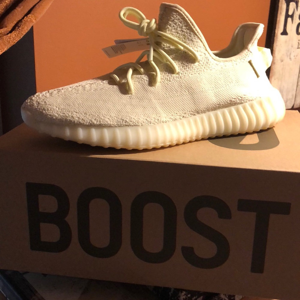 Yeezy v2 butters